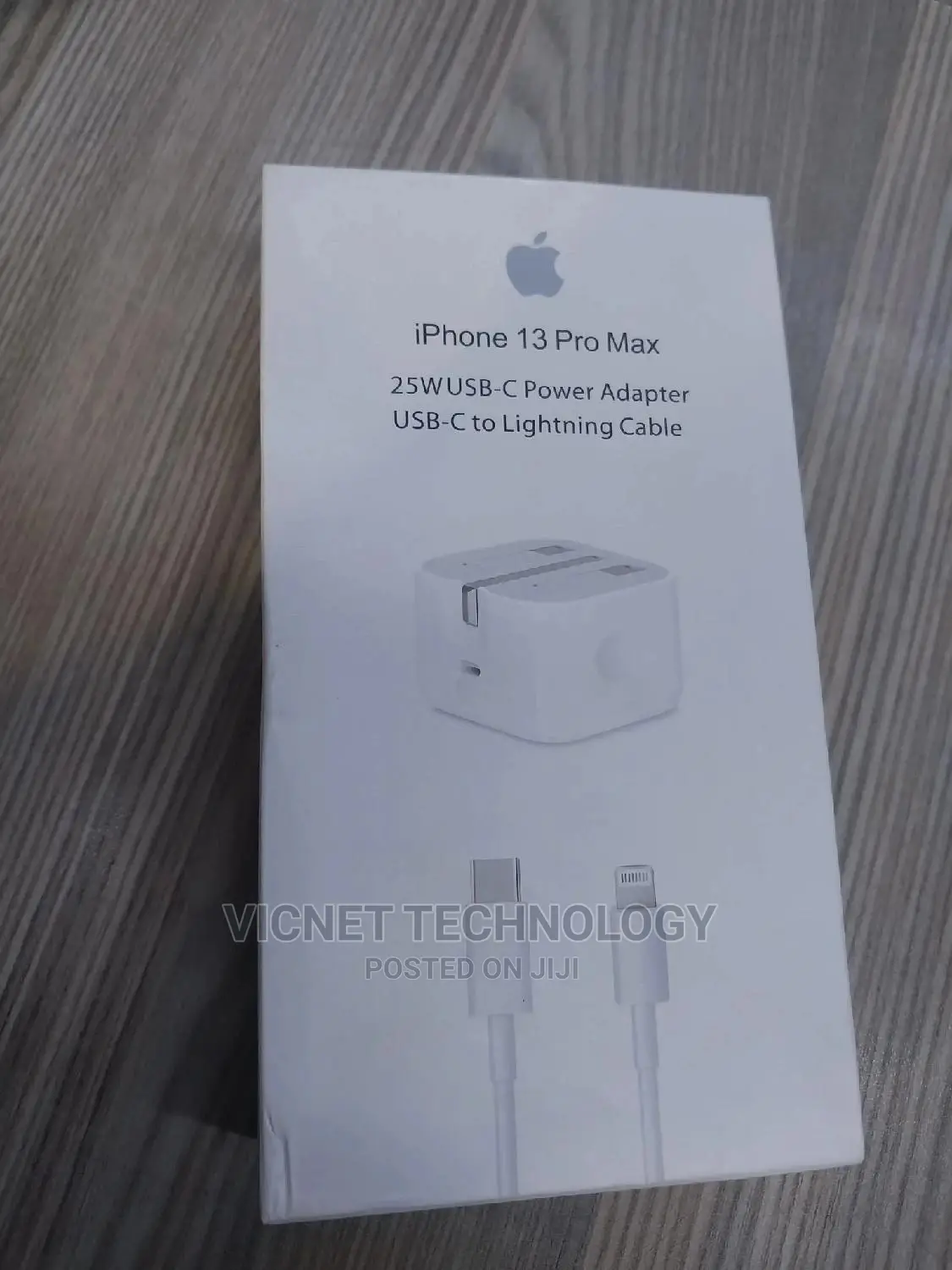 Original iPhone 13 Pro 25w Usb-C Adapter and Lighting Cable