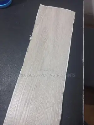 Laminate Floor Tiles (Peel and Stick)