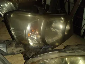 Kluger Headlight