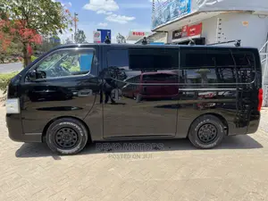Nissan Caravan (Urvan) 2015 Black