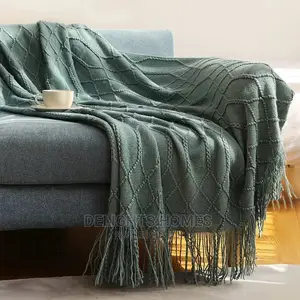 Nordic Plain Knitted Throw Blankets