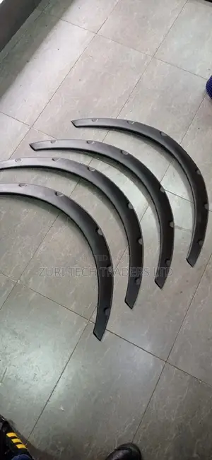 Universal Fenders Trim