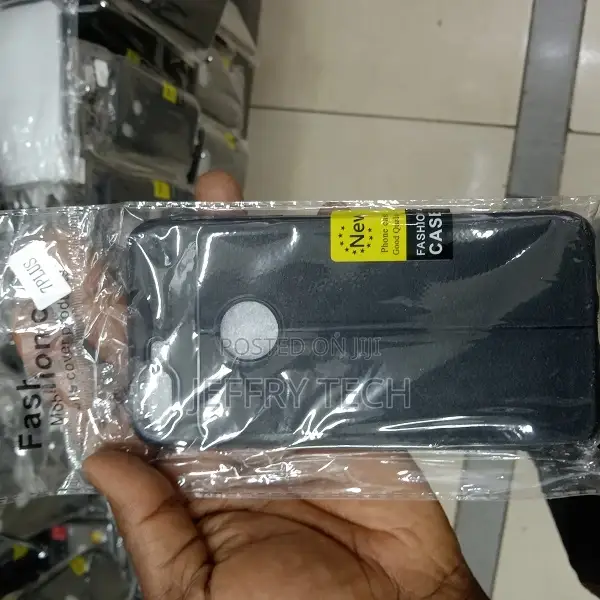 GADGETZONE Back Cover for Apple iPhone 7 Plus (Black)