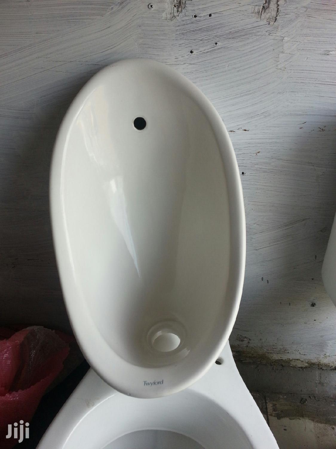 Urinals Bows