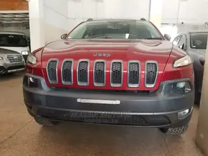 Jeep Cherokee 2015 Red
