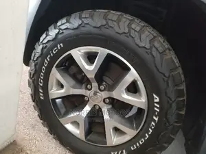 Jeep Cherokee 2015 Red