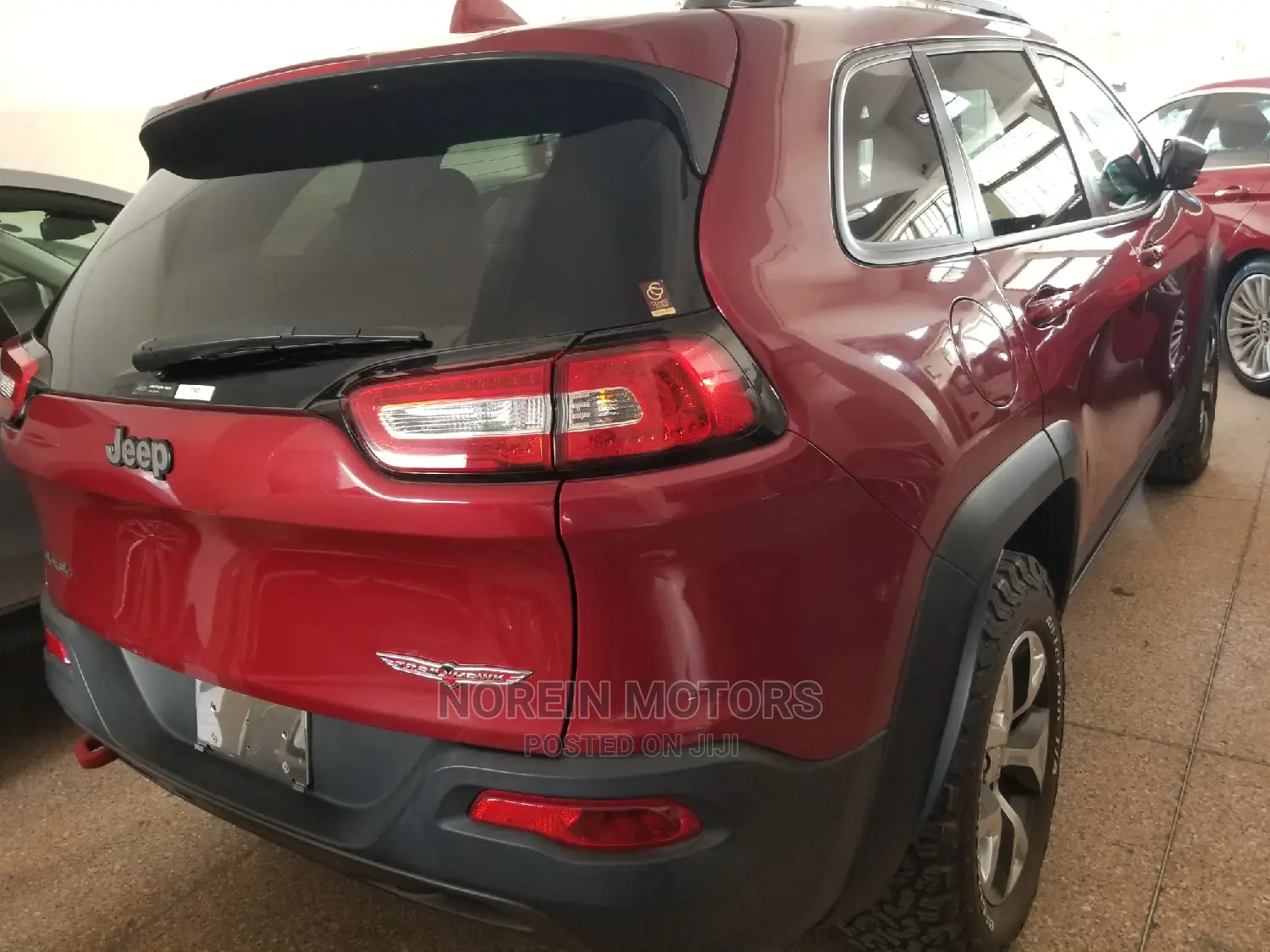 Jeep Cherokee 2015 Red