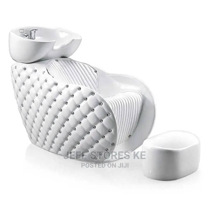 Vera Sidika White Shampoo Sink