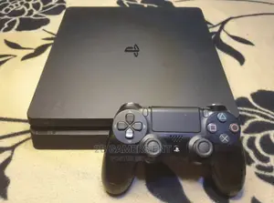 Slim Console Ps4’S