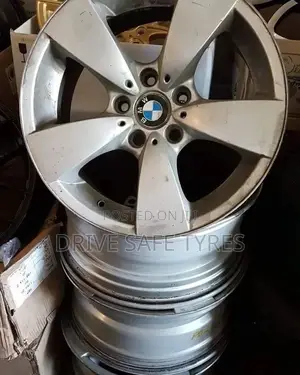 16 Inch Bmw Original Rims Set (Japan)