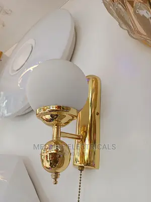 Tinkle Wall Light