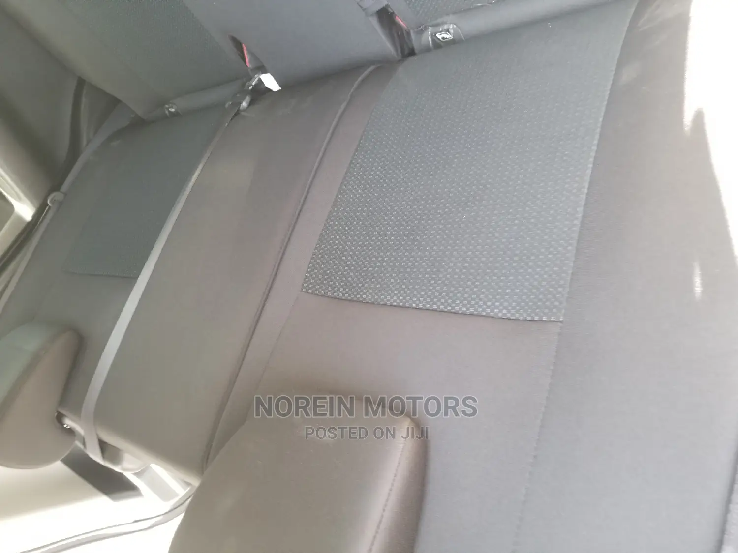Suzuki Ignis 2015 Gray
