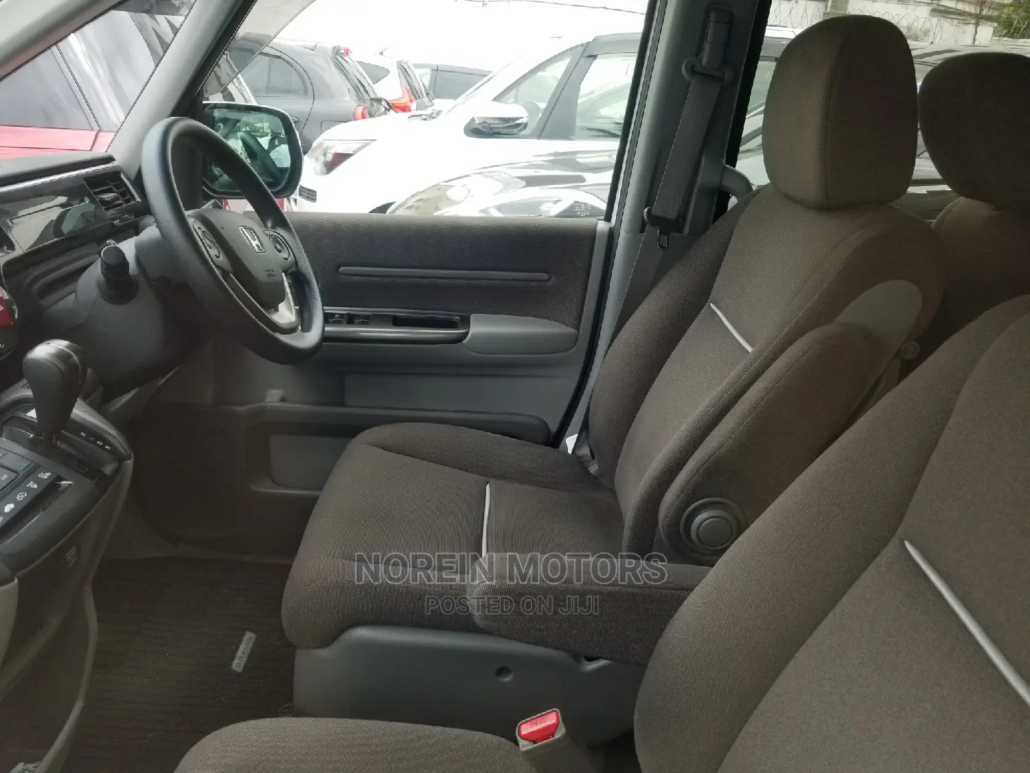 Honda Stepwgn 2015 White