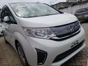 Honda Stepwgn 2015 White