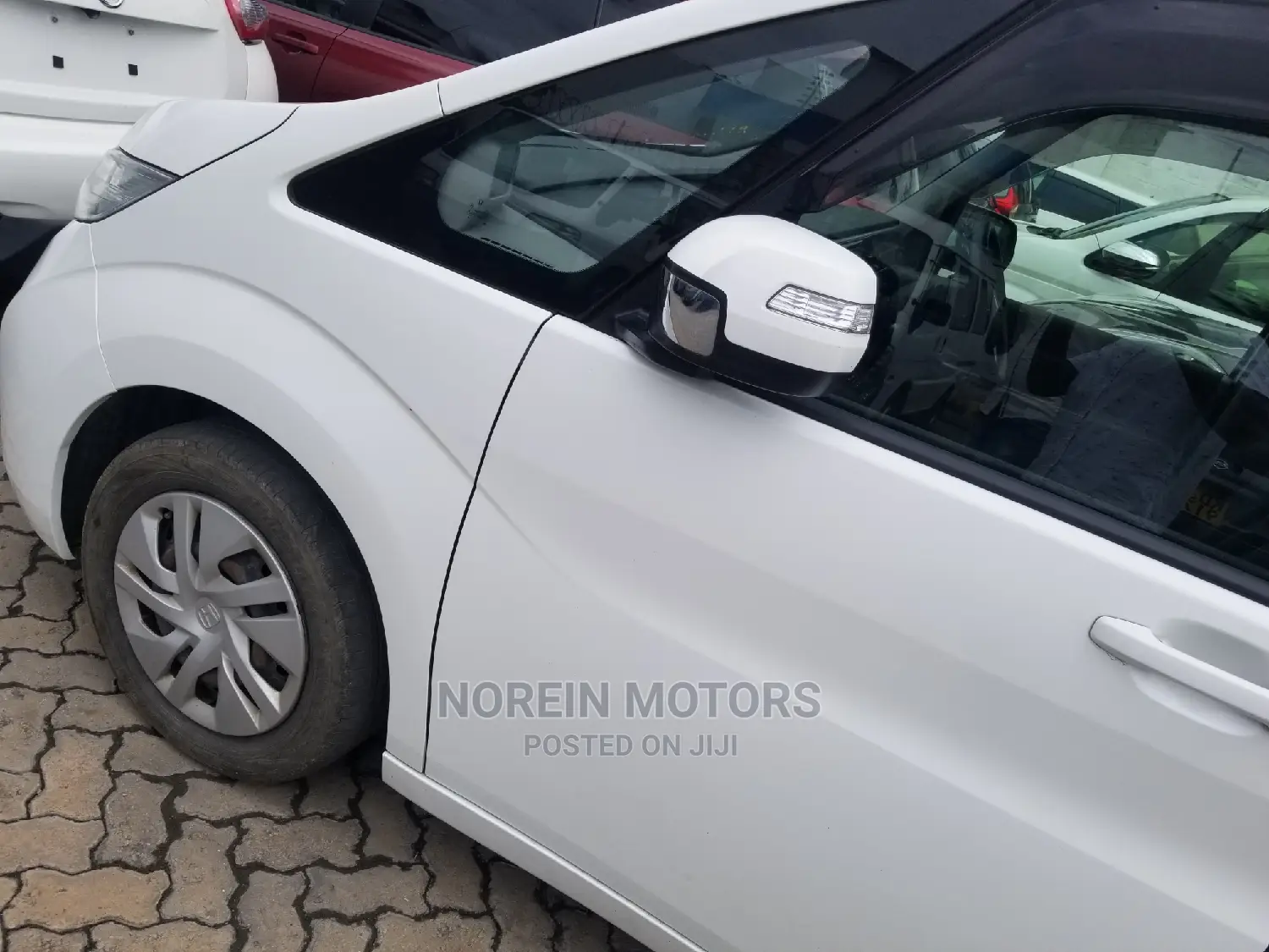 Honda Stepwgn 2015 White