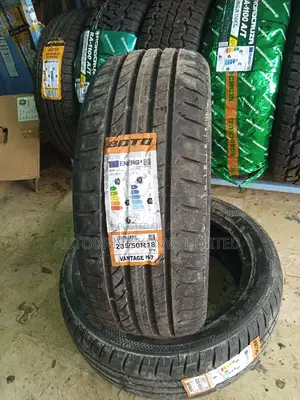 235/50r18 Boto
