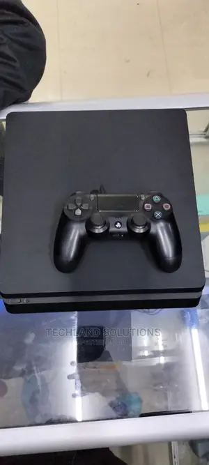 SONY Playstation 4 Slim , Ps4 Slim Used