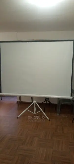 Great 84inch Tripod Projection Screen