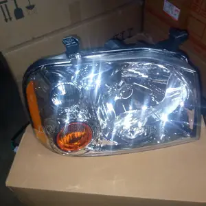 Headlamp Nissan Frontier 2002/Hardbody