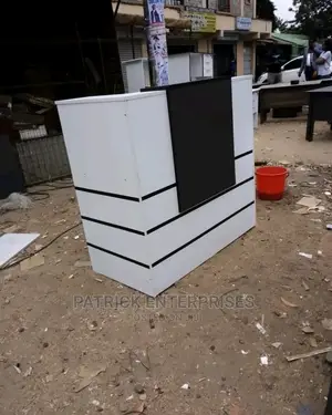 Morden Reception Desk 1.4 Mtrs