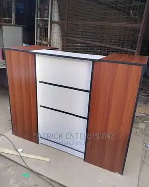 Morden Reception Desk 1.4 Mtrs