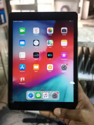 Apple iPad Air 16 GB Silver