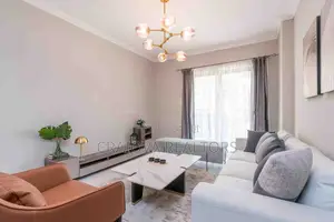 2bdrm Apartment in Gateway Mall Area for Sale