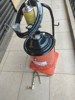 Compressor Grease Bucket