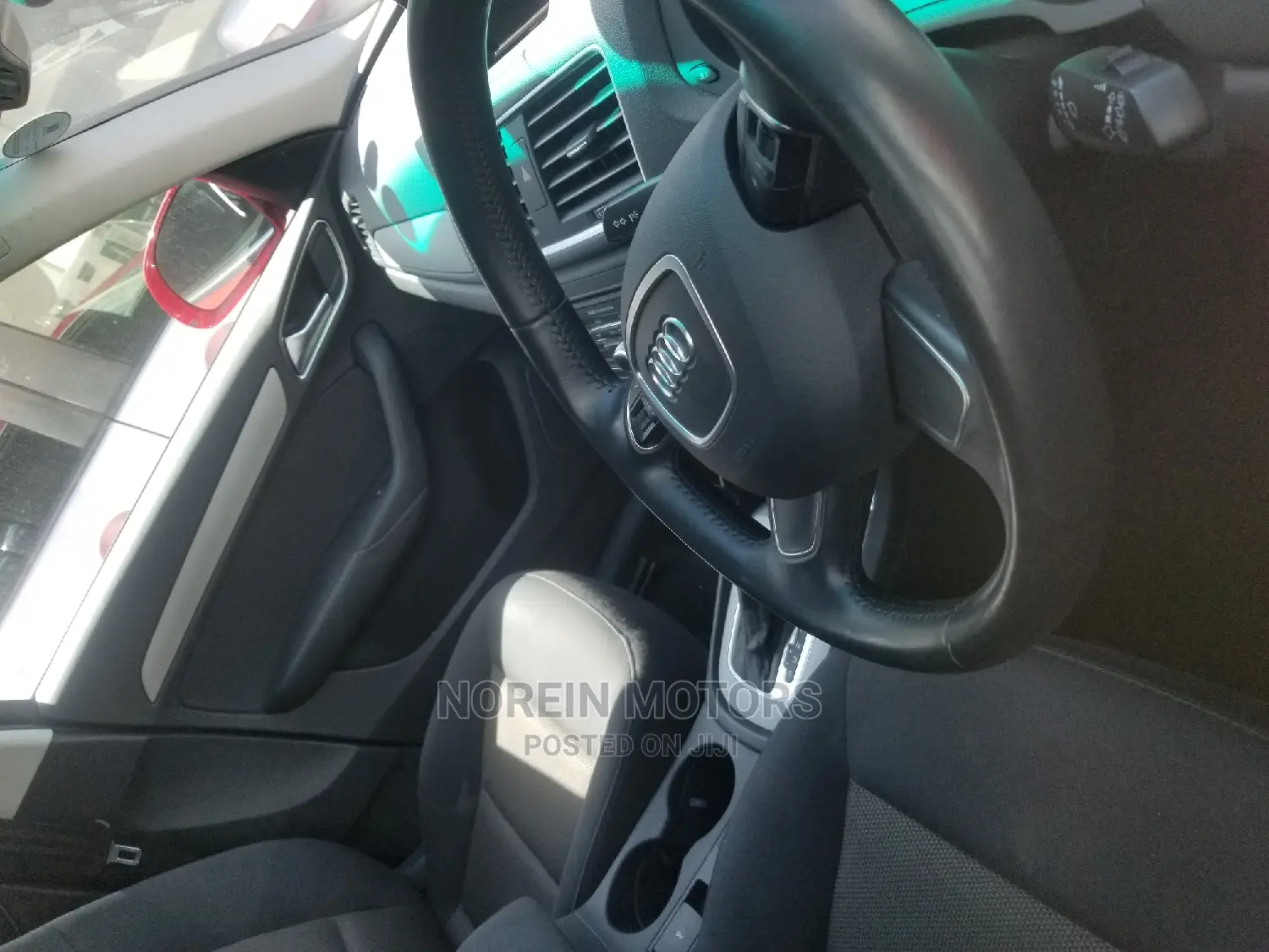 Audi Q3 2015 Red