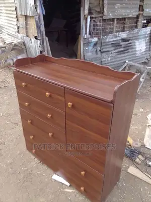 Brown Chest of Drawers 4 by 4 Fitts