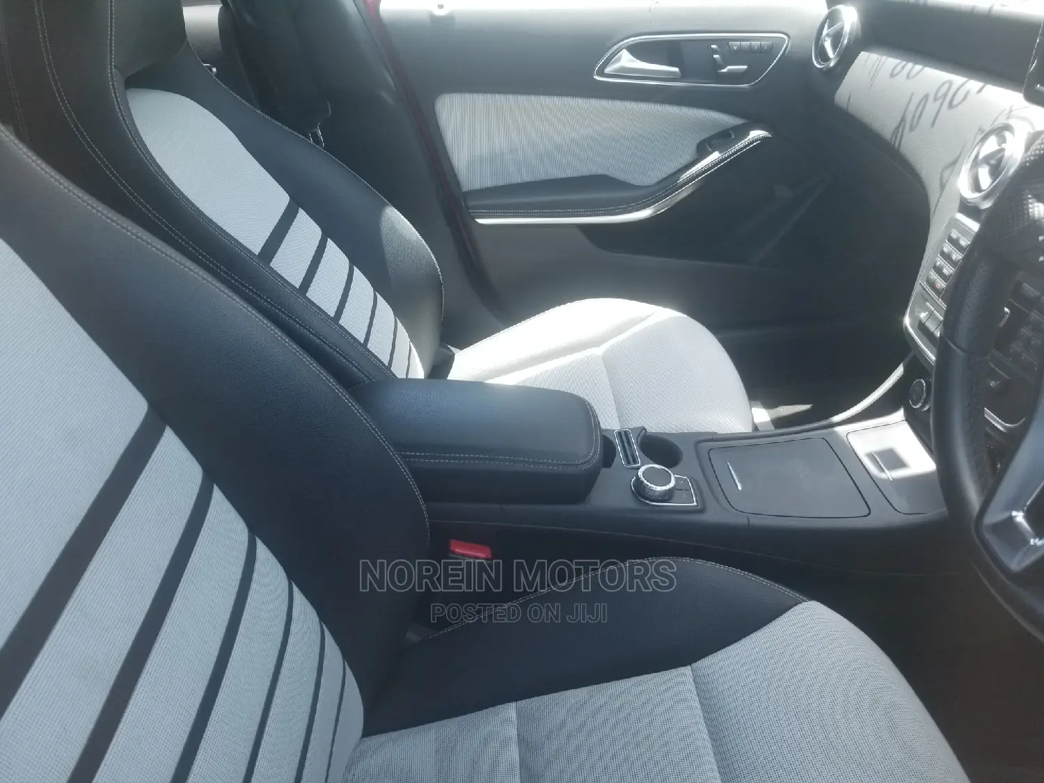 Mercedes-Benz A-Class 2015 Red