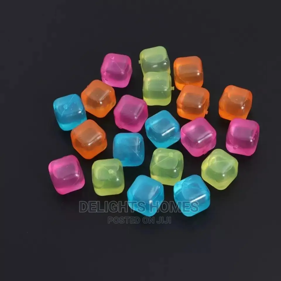 20pc Pack Reusable Silicone Ice Cubes