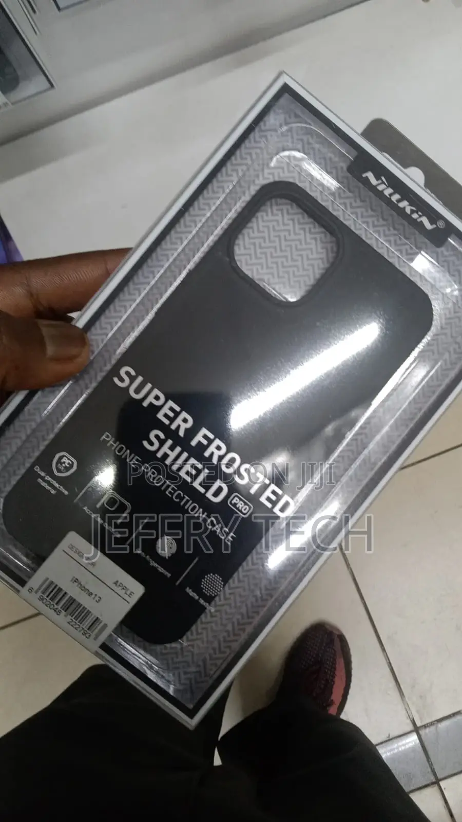Nilkilin iPhone 13 Super Frosted Shield Case