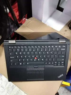 Laptop Lenovo Yoga 260 8GB Intel Core I5 SSD 256GB
