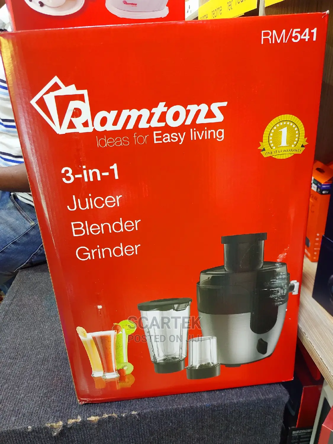 3 in 1 Ramtons. Juicer, Blender, Grinder
