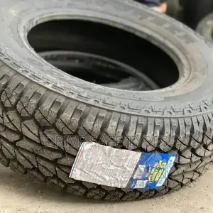 265/70 R17 Comfoser Tyre Cf 1000