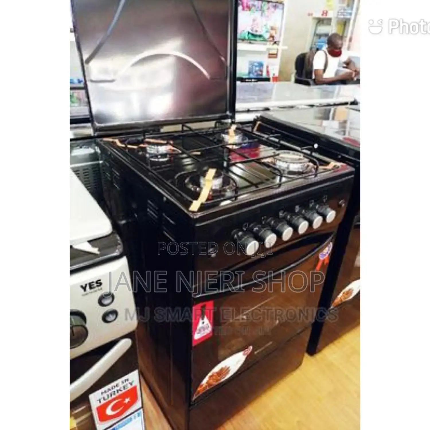 Four Gas Standing Cooker