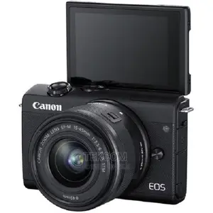Canon EOS M200 Mirrorless Camera With 15-45mm Lens (Black)
