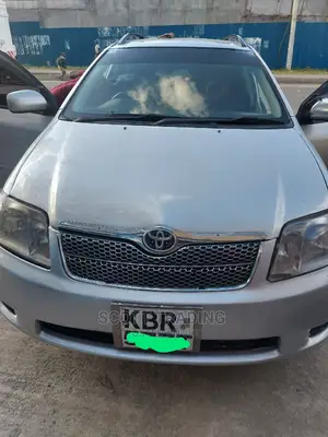 Toyota Fielder 2005 Front Windscreen