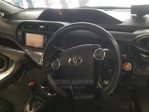 Toyota Aqua 2016 White