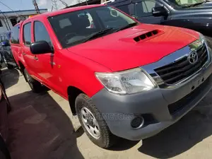Toyota Hilux WORKMATE 2015 Red