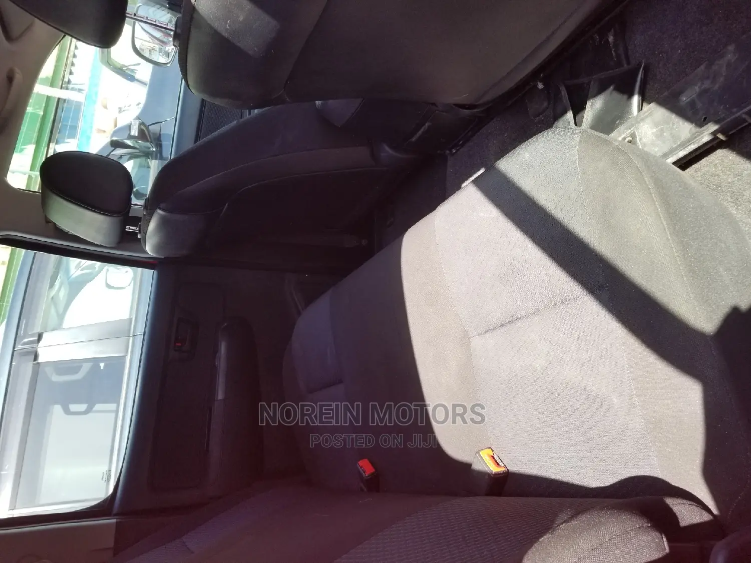 Toyota Hilux WORKMATE 2015 Red