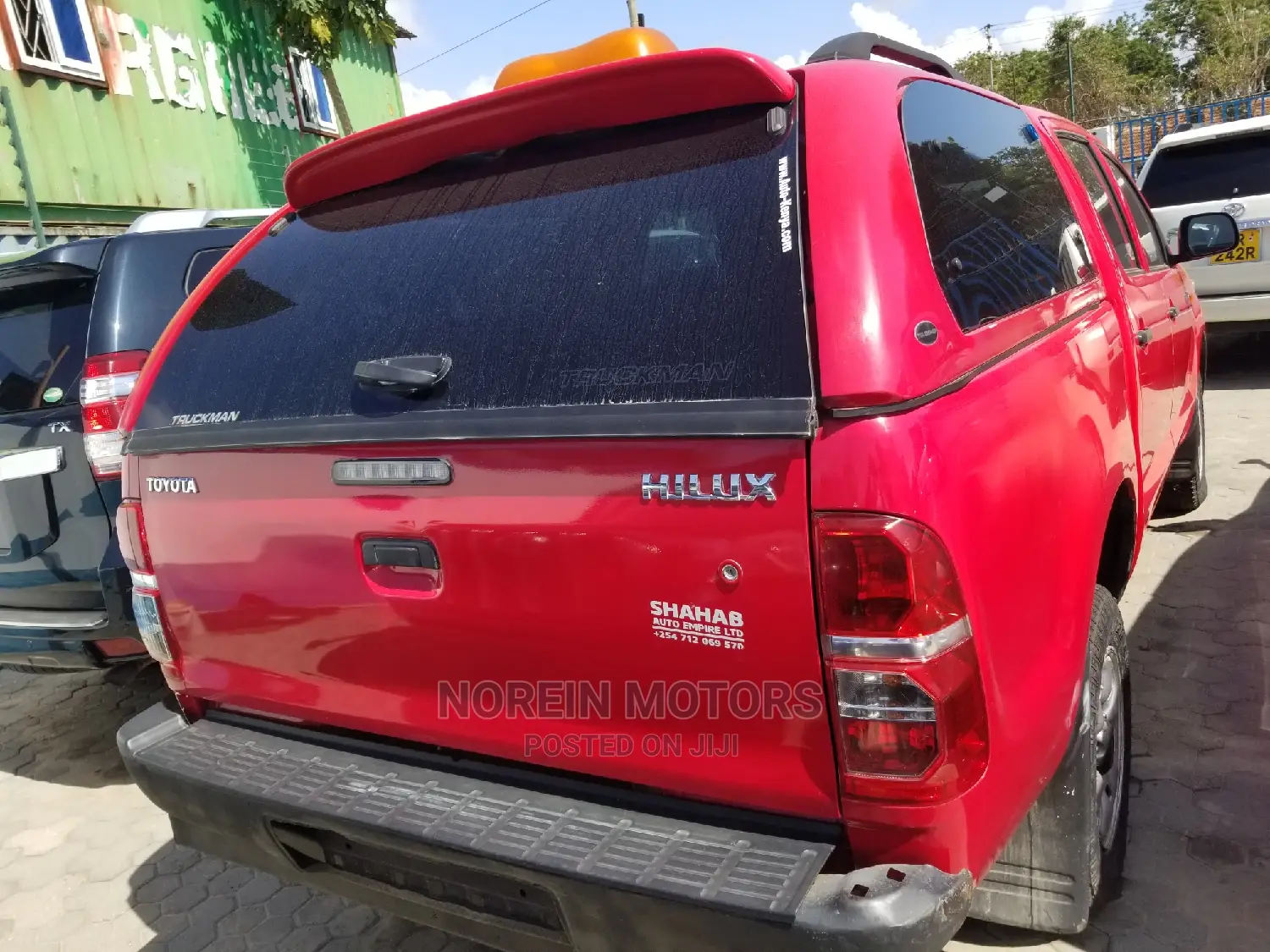 Toyota Hilux WORKMATE 2015 Red