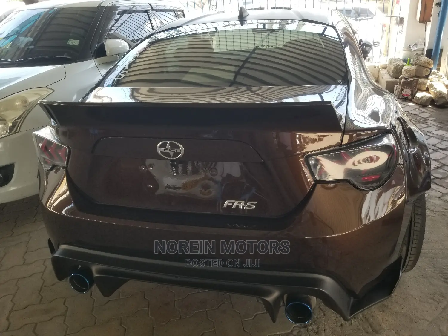 Scion FR-S Base 2015 Brown