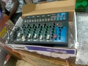 Yamaha Mixing Console Mixer