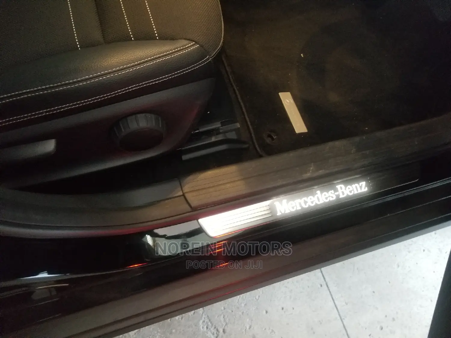 Mercedes-Benz GLA-Class 2015 Black