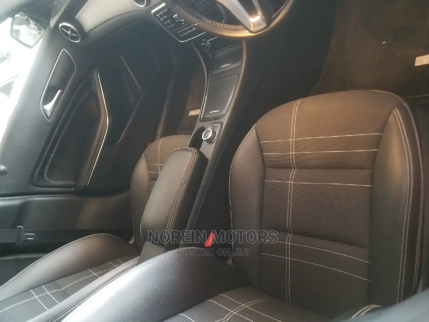 Mercedes-Benz GLA-Class 2015 Black