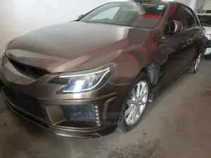 Toyota Mark X 2.5 AWD 2015 Brown