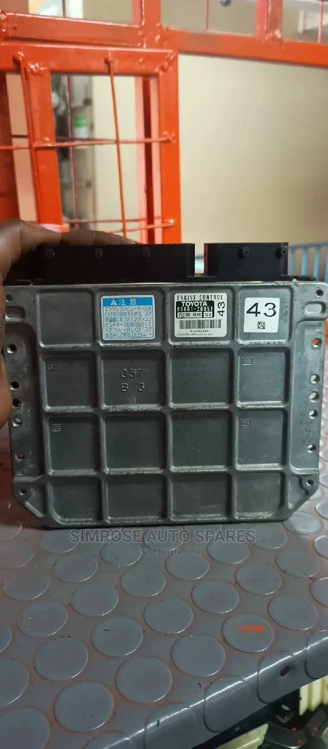 Premio 2007 Engine Control Box
