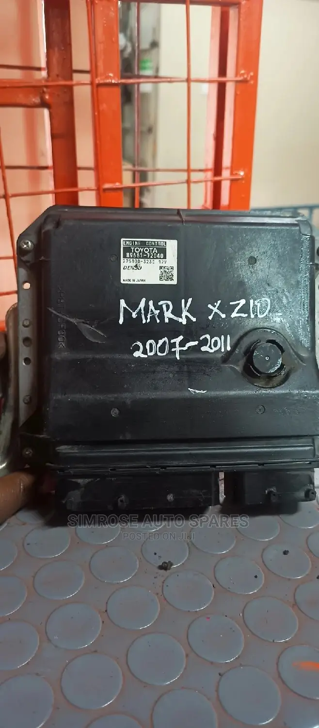 Mark X 2007-2011 Engine Control Unit.